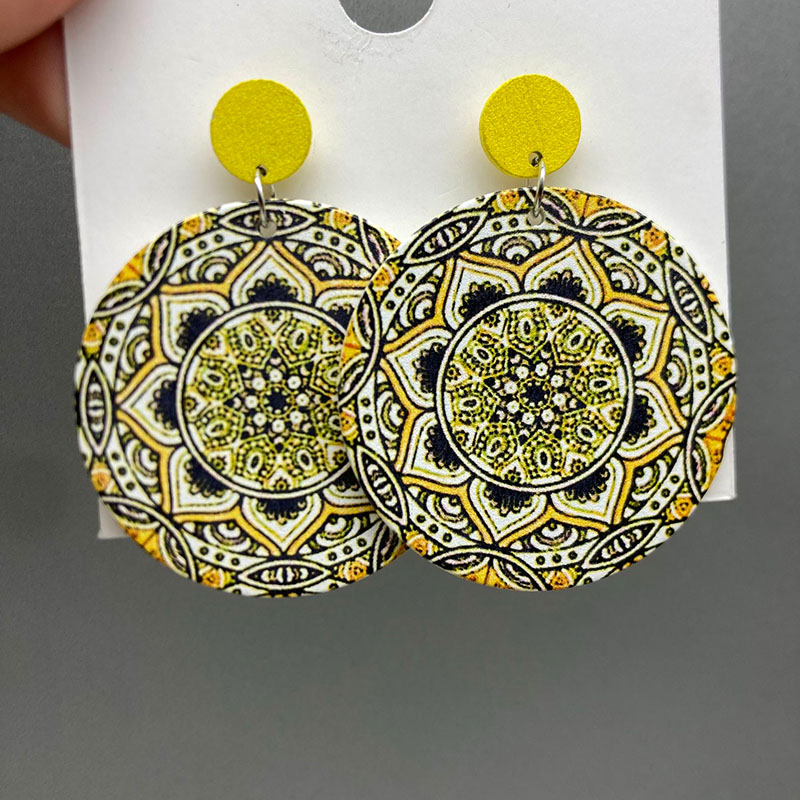 Pendientes de madera con estam - Vintage Fashion Illustrations reseña y precio