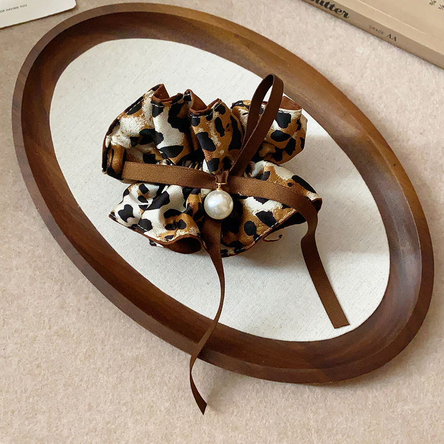 Diadema con estampado de leopa - Vintage Fashion Boutique reseña y precio