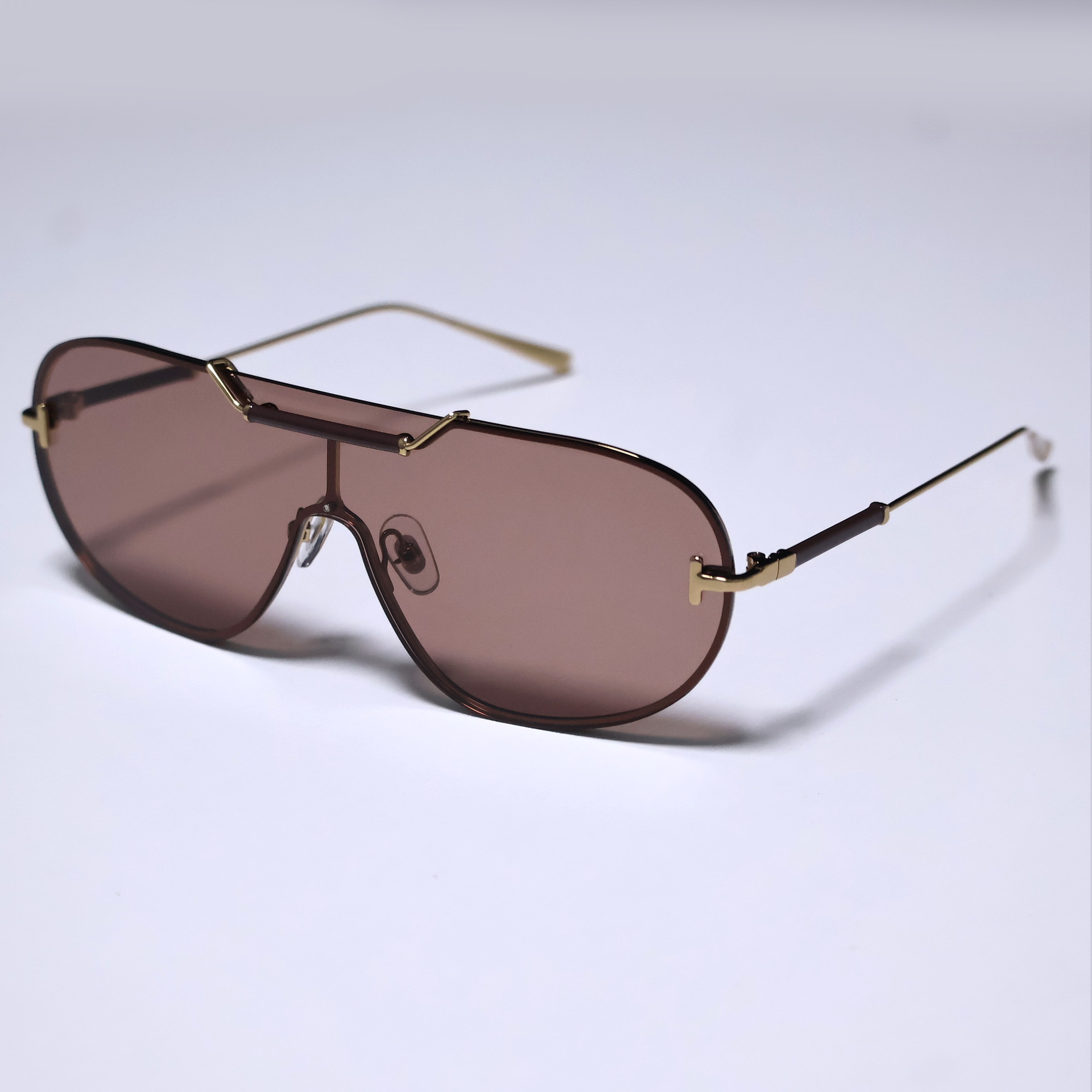 Gafas de sol de diseño lujoso  - Vintage Fashion Pieces reseña y precio
