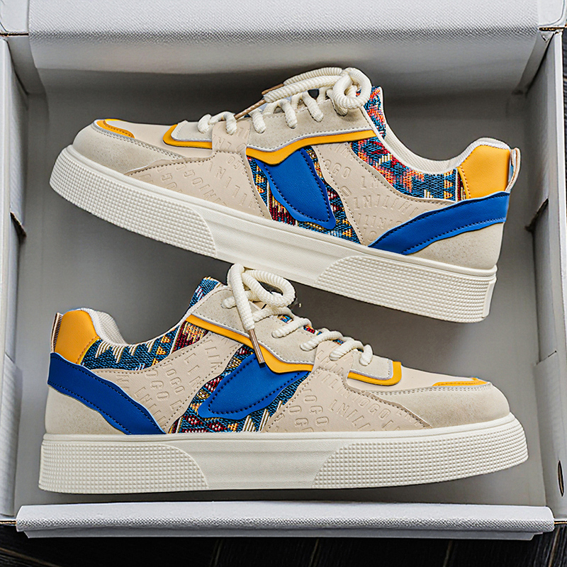 Zapatillas Deportivas de Plata - Vintage Fashion Boutique reseña y precio