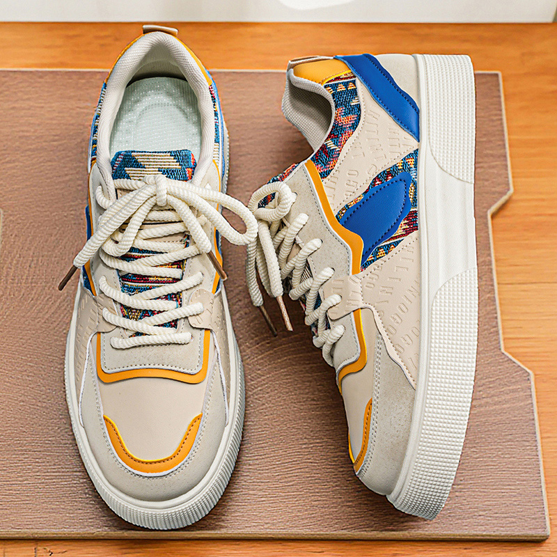 Zapatillas Deportivas de Plata - Vintage Fashion Boutique reseña y precio